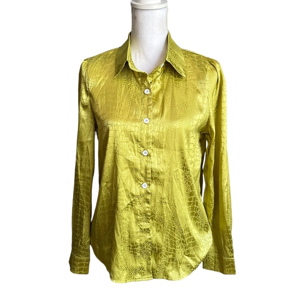 Gomorn Collared Long Sleeve Button Down Blouse Size 4